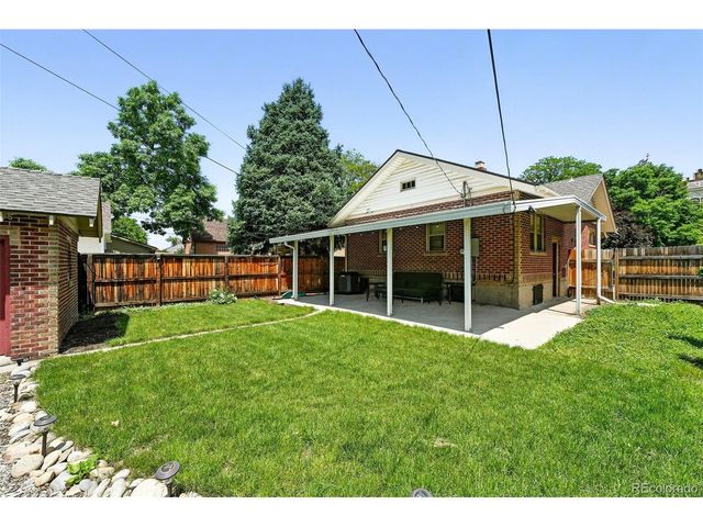 2549 Holly St, Denver, CO 80207