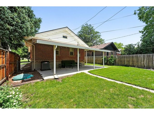 2549 Holly St, Denver, CO 80207