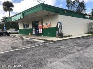 1570 N Tropical Trail, Merritt Island, FL 32953