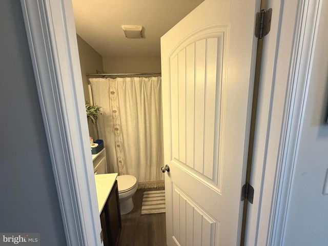 522 CHARLES AVE, Hanover, PA 17331