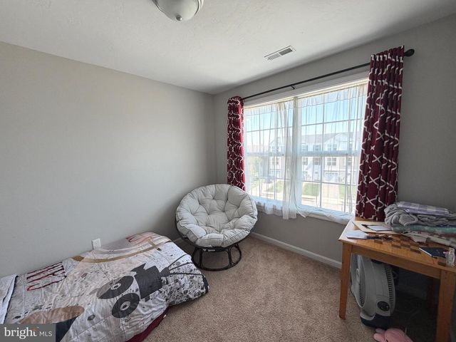 522 CHARLES AVE, Hanover, PA 17331