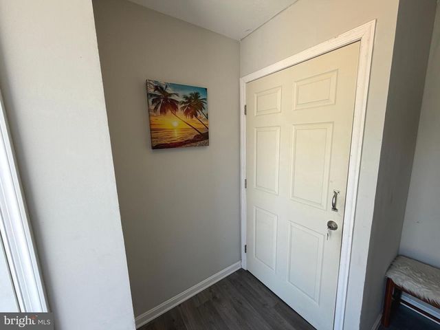 522 CHARLES AVE, Hanover, PA 17331