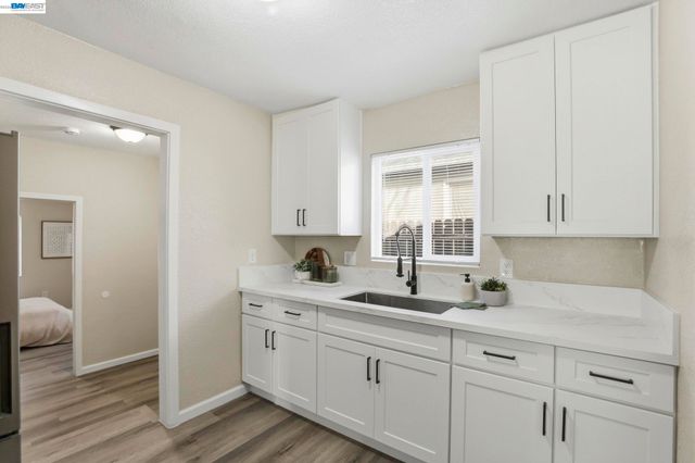 1976 Grand Ave, Sacramento, CA 95838