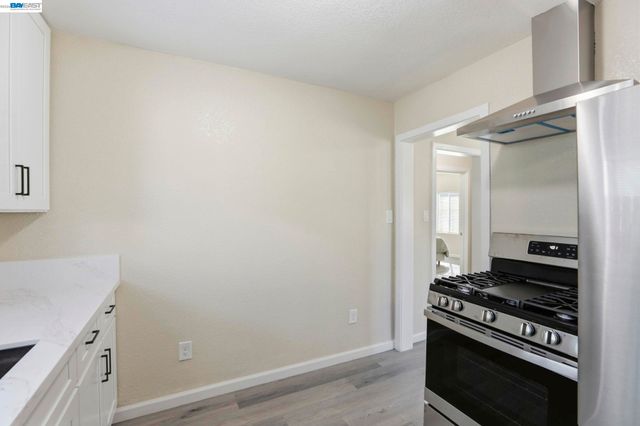 1976 Grand Ave, Sacramento, CA 95838