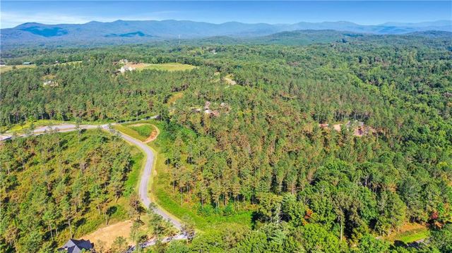 13 Poetic Court, Ellijay, GA 30540