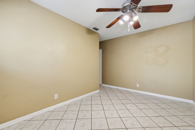 7138 TIMBER RIDGE DR, San Antonio, TX 78227