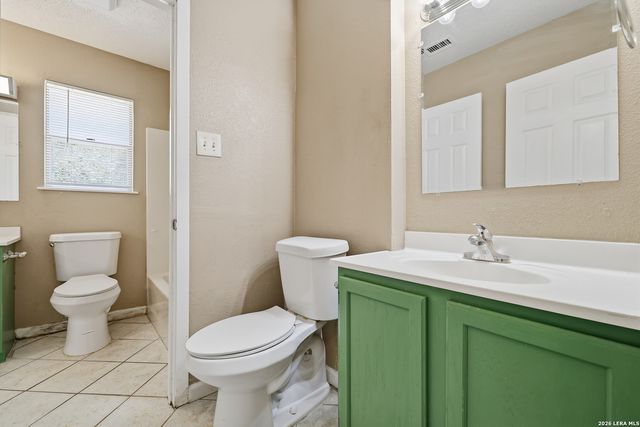 7138 TIMBER RIDGE DR, San Antonio, TX 78227