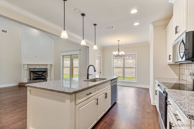 79 Birchwood Lane, Wetumpka, AL 36093