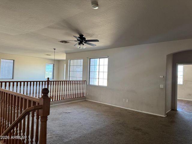 7521 W SOUTHGATE Avenue, Phoenix, AZ 85043