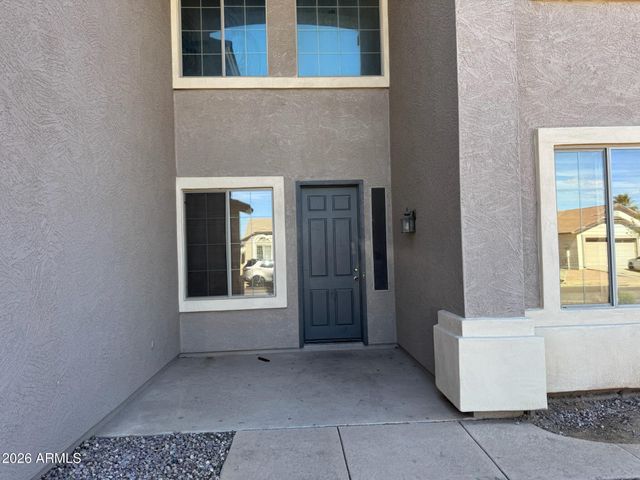 7521 W SOUTHGATE Avenue, Phoenix, AZ 85043