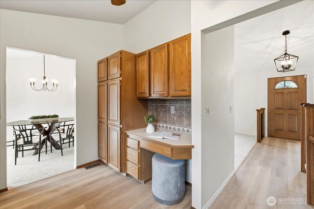 14125 126th Place NE, Kirkland, WA 98034