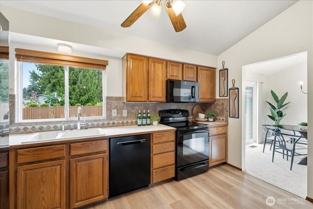 14125 126th Place NE, Kirkland, WA 98034