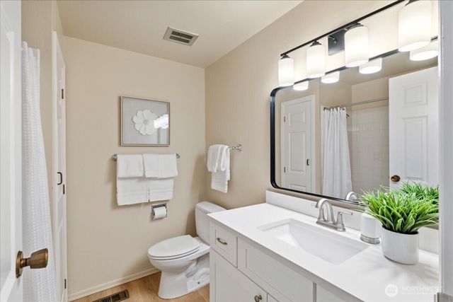 14125 126th Place NE, Kirkland, WA 98034