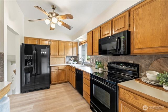 14125 126th Place NE, Kirkland, WA 98034