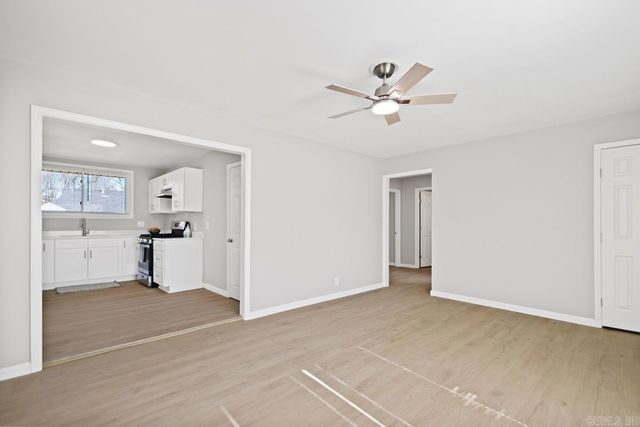 197 Rock St, North Little Rock, AR 72118