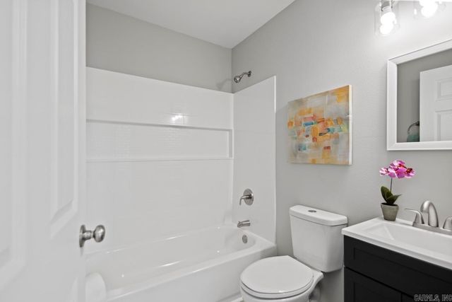 197 Rock St, North Little Rock, AR 72118