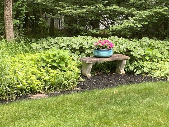 34 Clover Hill Drive, Chelmsford, MA 01824