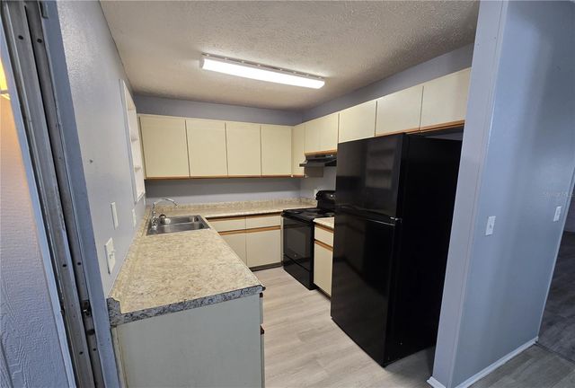 4710 STONEPOINTE PLACE, Tampa, FL 33634