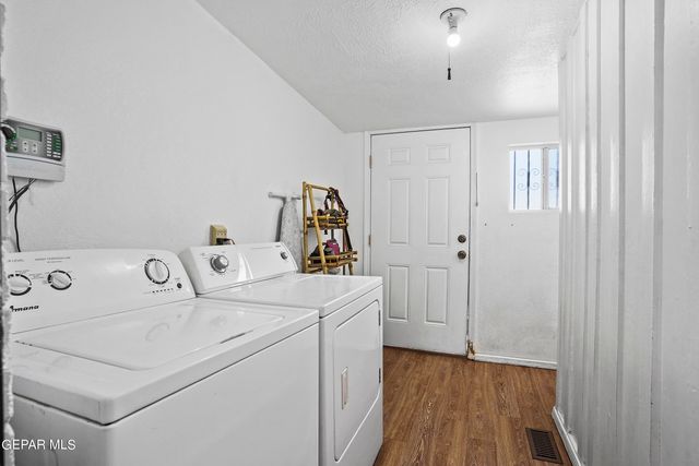 4017 Oxford Avenue, El Paso, TX 79903