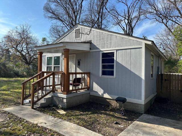 1435 SILVER ST, Memphis, TN 38106