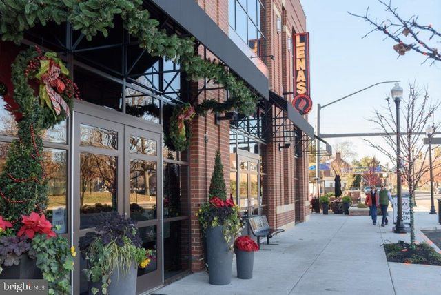 624 PULMAN PL, Alexandria, VA 22305