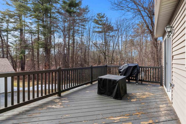 56 Kingston Road B, Plaistow, NH 03865