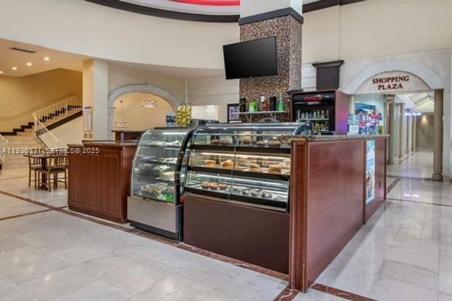 19201 Collins Ave 236, Sunny Isles Beach, FL 33160