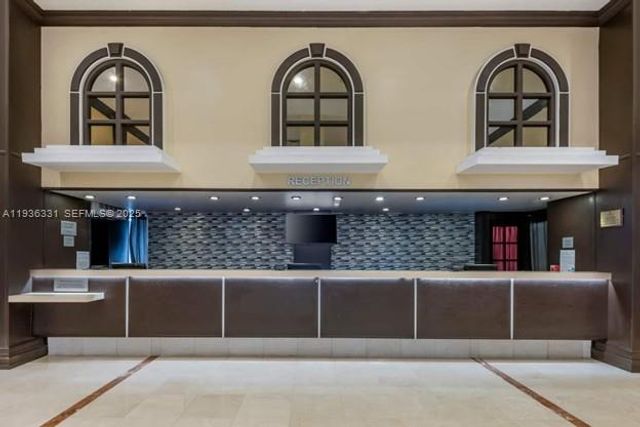 19201 Collins Ave 236, Sunny Isles Beach, FL 33160