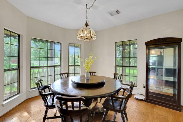 219 Harris Road, Highlands, TX 77562
