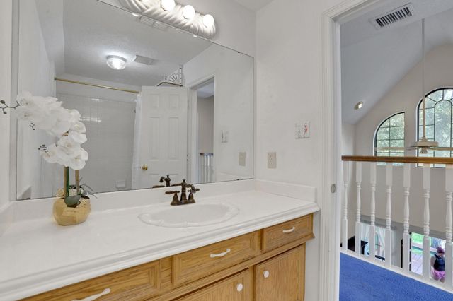 219 Harris Road, Highlands, TX 77562