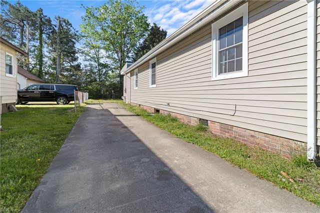 311 Kilby AVE, Suffolk, VA 23434