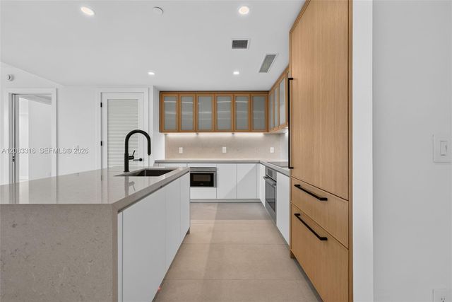 2200 Brickell Avenue 315, Miami, FL 33129