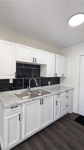 3812 E 93RD Street, Kansas City, MO 64132