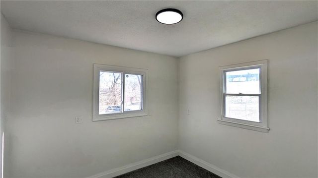 3812 E 93RD Street, Kansas City, MO 64132