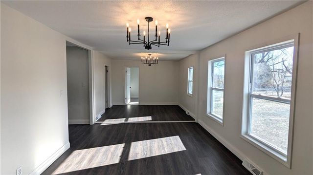 3812 E 93RD Street, Kansas City, MO 64132