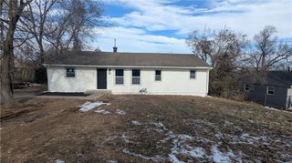 3812 E 93RD Street, Kansas City, MO 64132