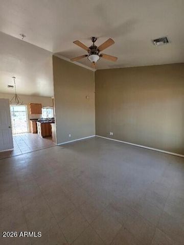 _1150 S 30th Street S, St Johns, AZ 85936