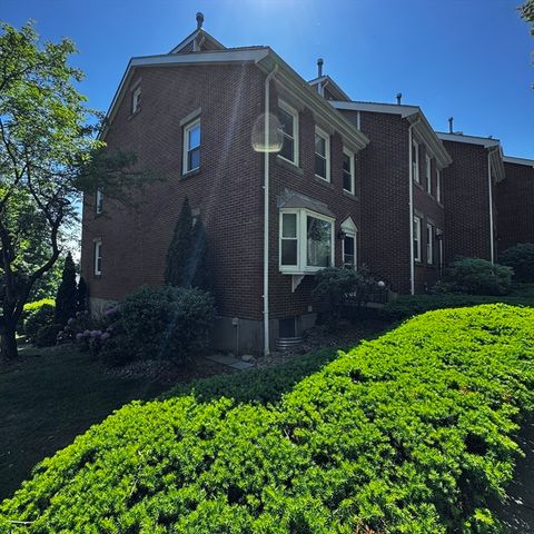 1 Boatswains Way 1, Chelsea, MA 02150