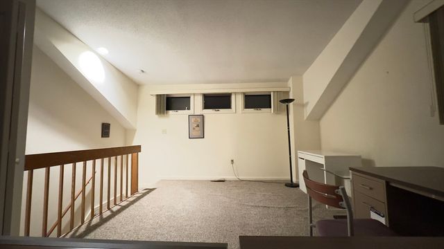1 Boatswains Way 1, Chelsea, MA 02150