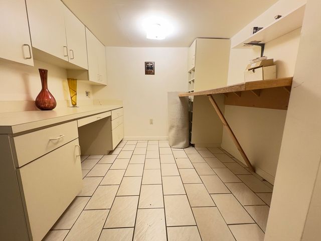 1 Boatswains Way 1, Chelsea, MA 02150