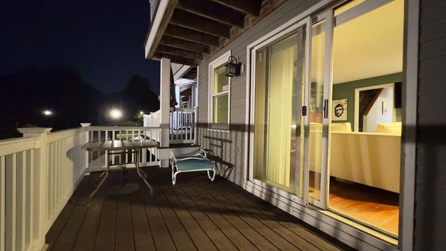 1 Boatswains Way 1, Chelsea, MA 02150