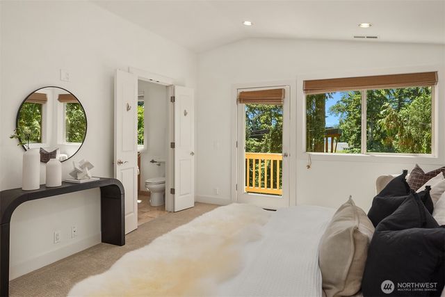 809 16th Avenue W, Kirkland, WA 98033