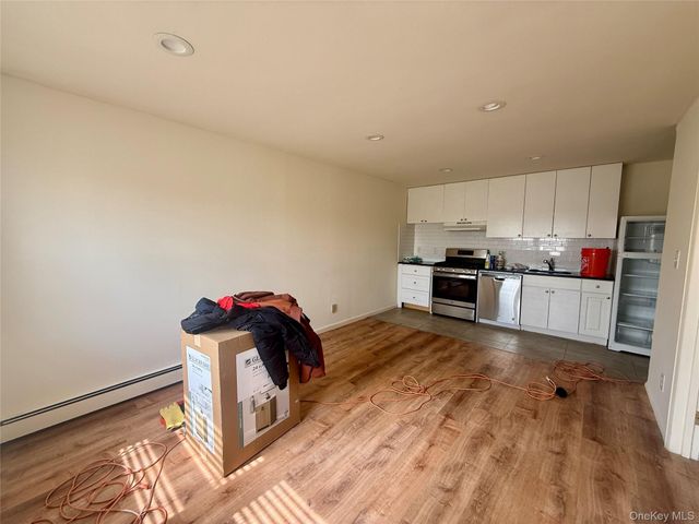 765 Shore Road S, Long Beach, NY 11561