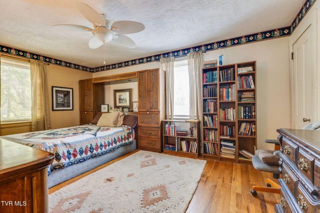 375 Pine Hill Road, Elizabethton, TN 37643