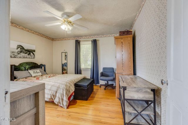 375 Pine Hill Road, Elizabethton, TN 37643