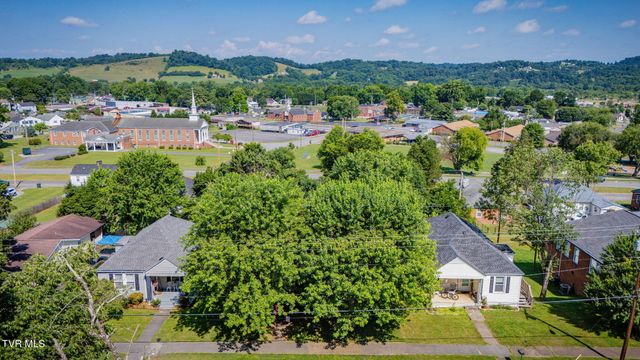 375 Pine Hill Road, Elizabethton, TN 37643