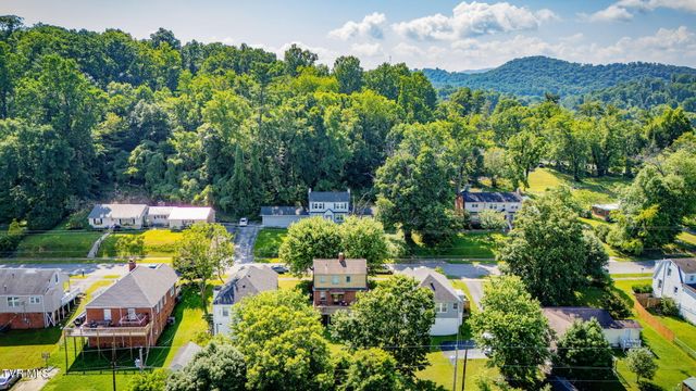 375 Pine Hill Road, Elizabethton, TN 37643