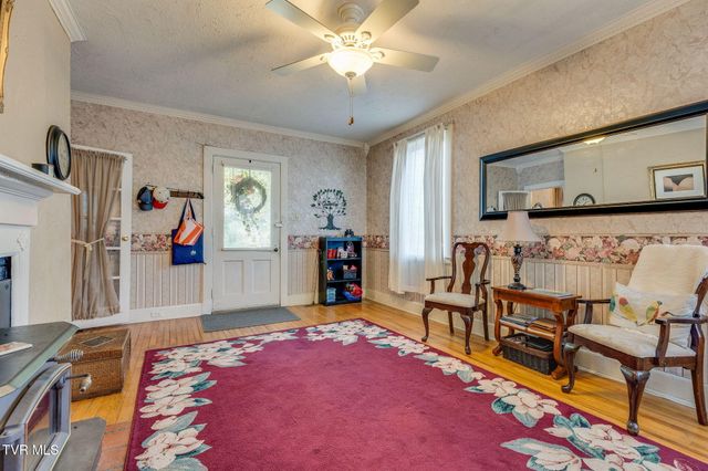 375 Pine Hill Road, Elizabethton, TN 37643