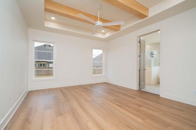 3805 Suren Way, Longview, TX 75604