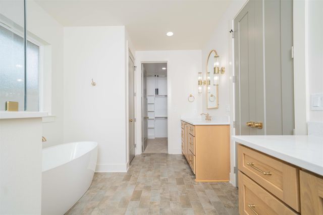 3805 Suren Way, Longview, TX 75604